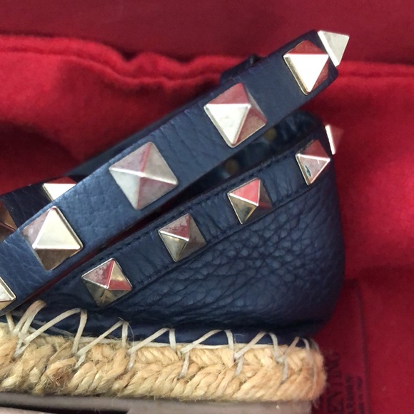 VALENTINO  GARAVANI Navy Blue Leather Rockstud Ankle Strap Espadrilles SZ 35 - Picture 12 of 16